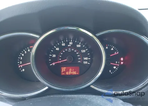 2013 Kia Sorento Lx z USA, uszkodzony, nr VIN 5XYKT4A64DG406938